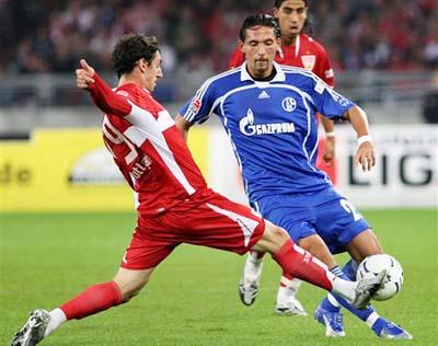 反映了红牌 反映了红牌